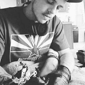 Meet your Posher, Corey